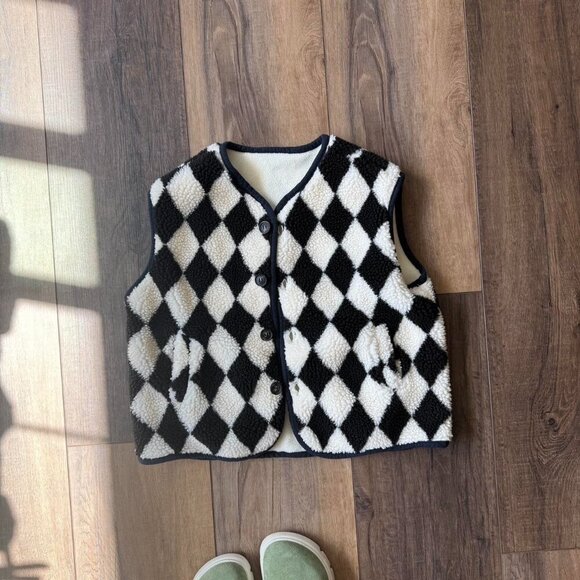 Fleece Vest So So Cute - Picture 1 of 4